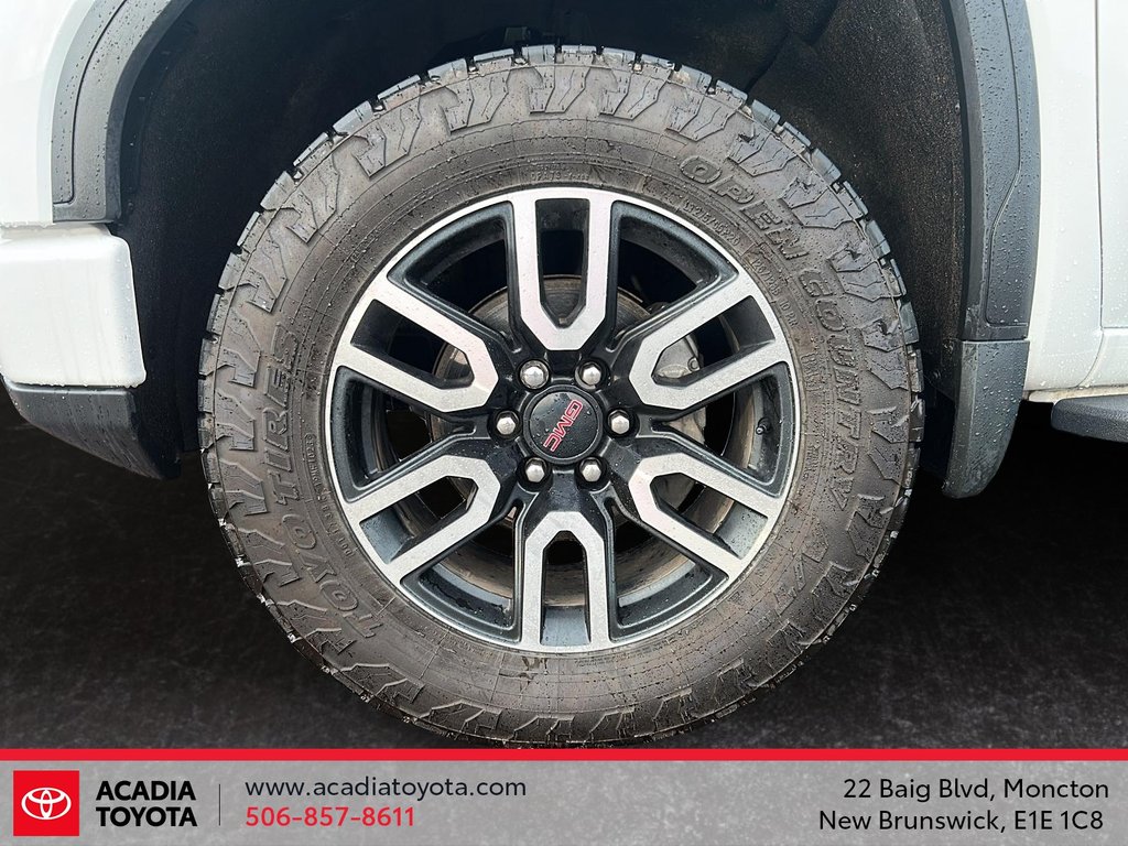 2023 GMC Sierra 1500 AT4 in Moncton, New Brunswick - 7 - w1024h768px