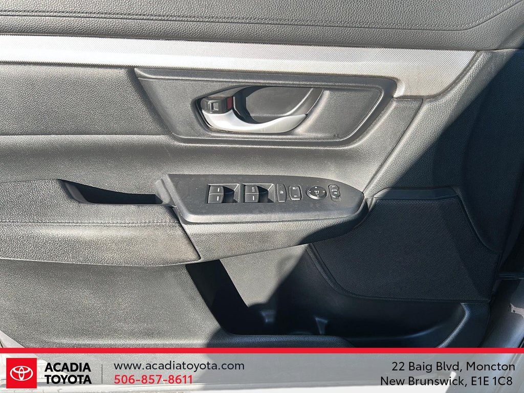 2018 Honda CR-V LX in Moncton, New Brunswick - 11 - w1024h768px