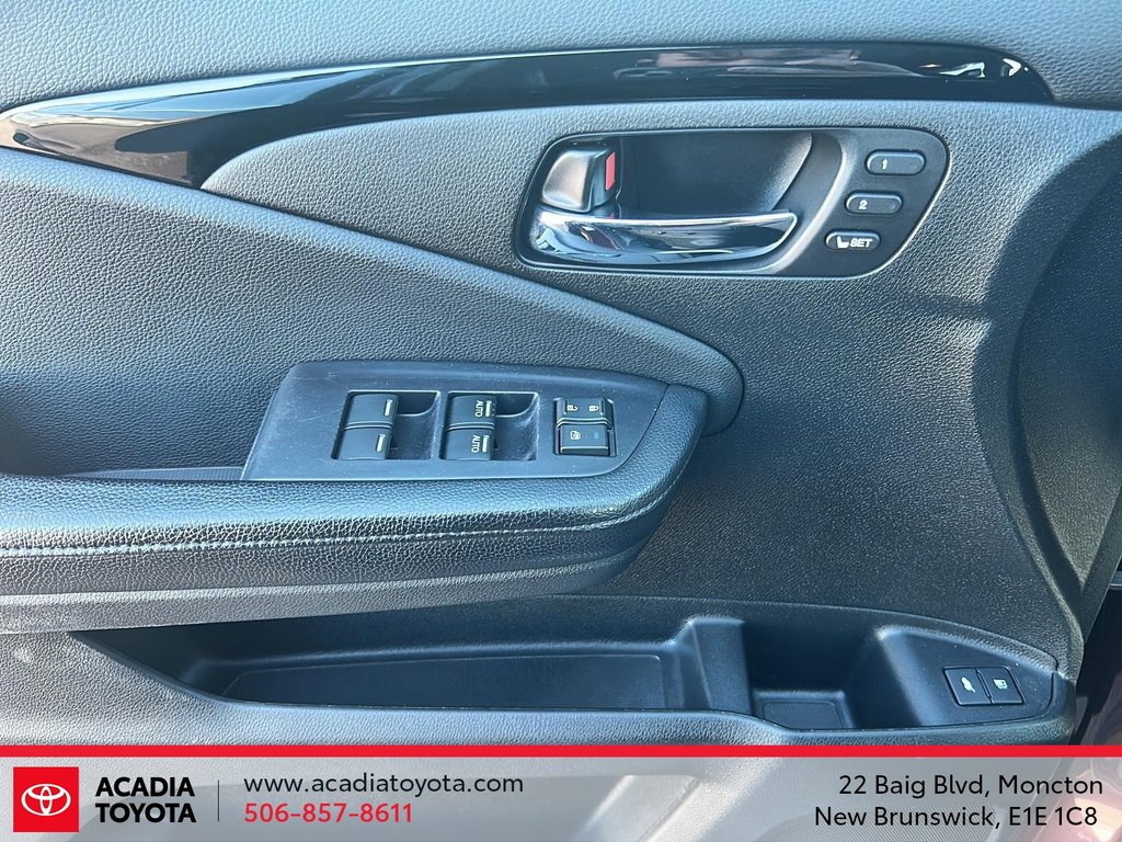 2018 Honda Pilot Touring in Moncton, New Brunswick - 11 - w1024h768px