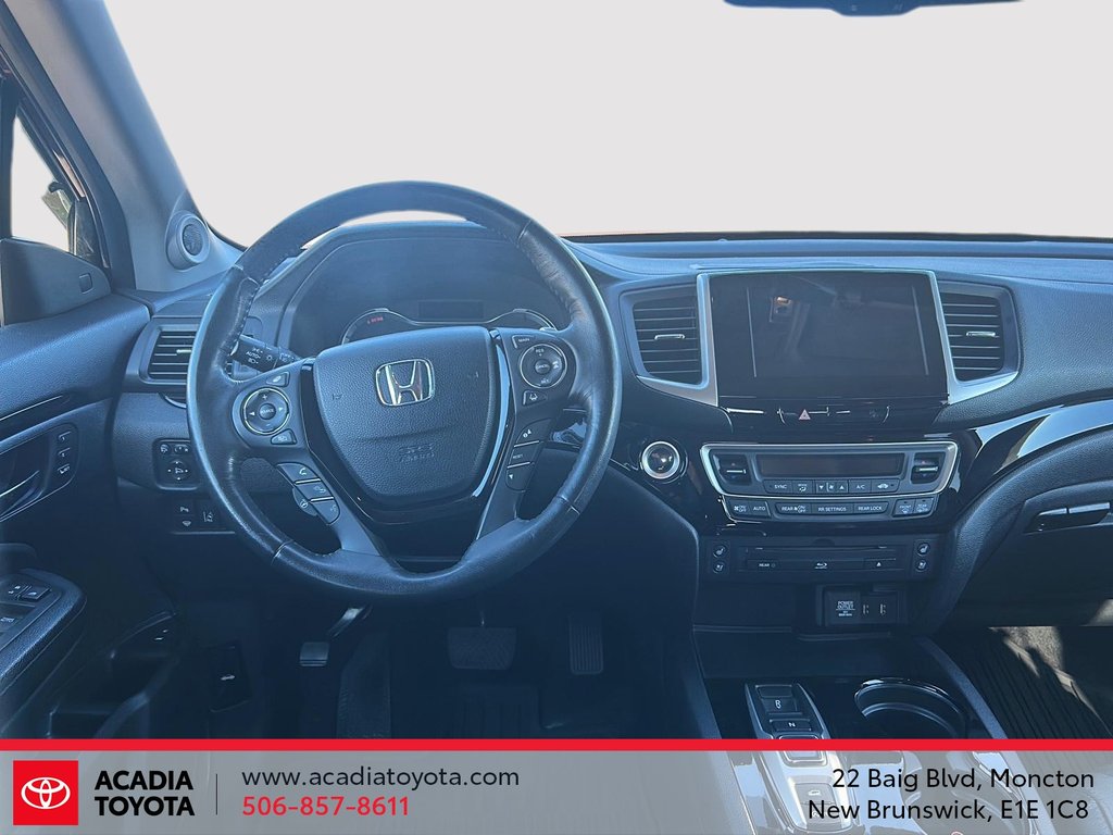 2018 Honda Pilot Touring in Moncton, New Brunswick - 10 - w1024h768px