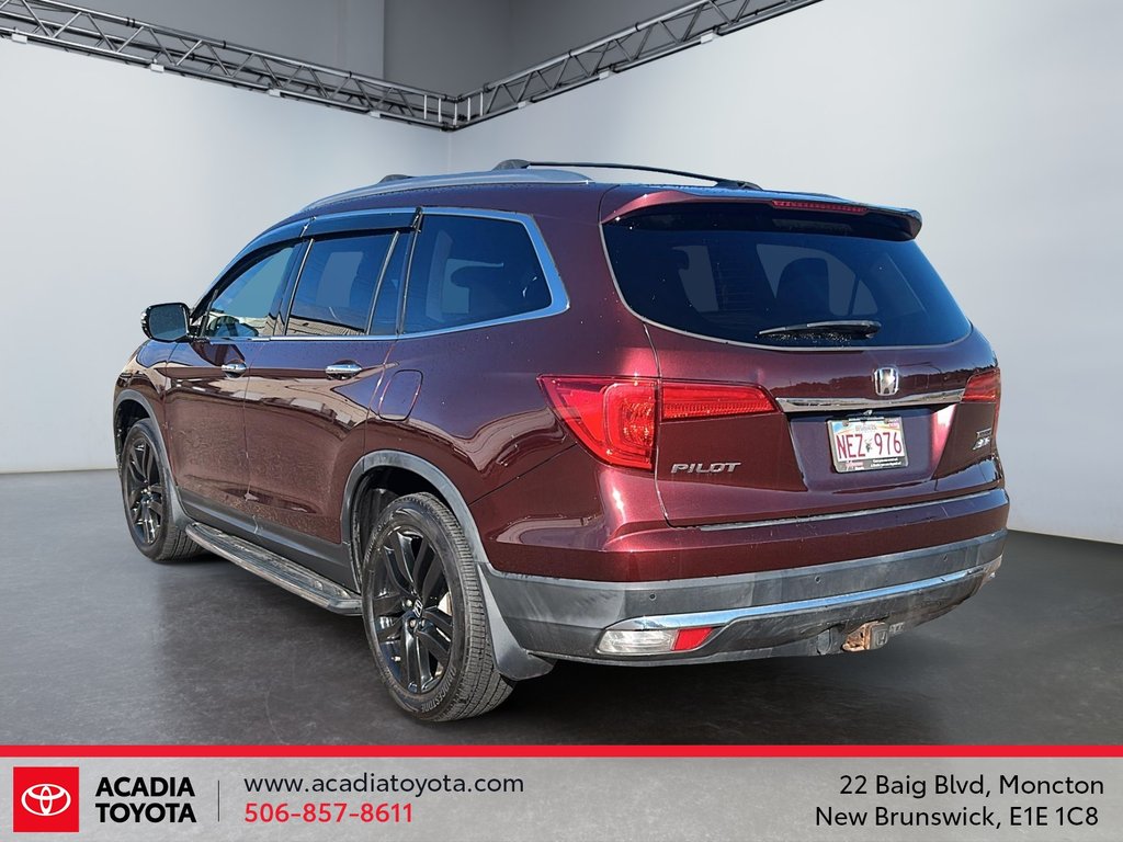 2018 Honda Pilot Touring in Moncton, New Brunswick - 4 - w1024h768px