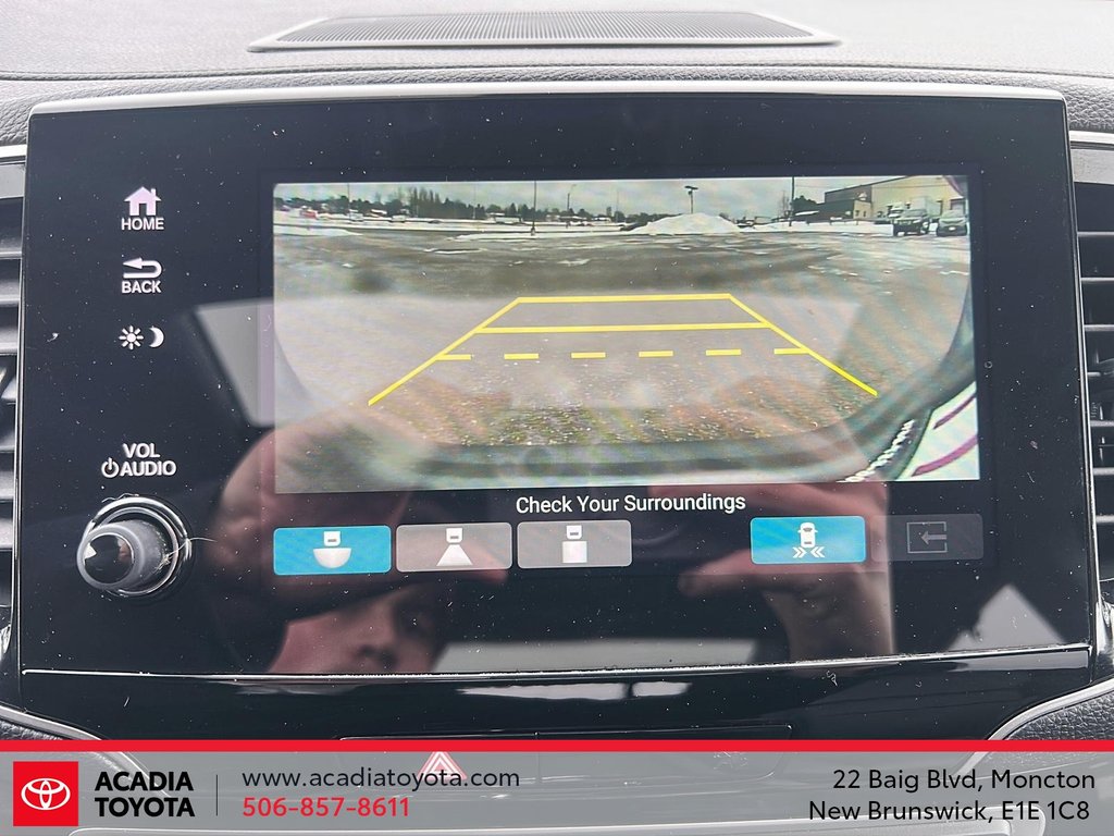 2022 Honda Pilot Touring 7-Passenger in Moncton, New Brunswick - 18 - w1024h768px