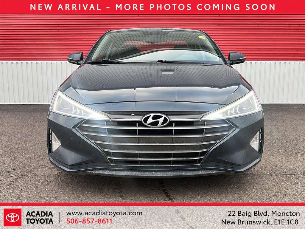 2020 Hyundai Elantra Preferred in Moncton, New Brunswick - 2 - w1024h768px