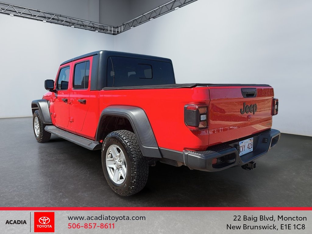 2020 Jeep Gladiator Sport S in Moncton, New Brunswick - 4 - w1024h768px