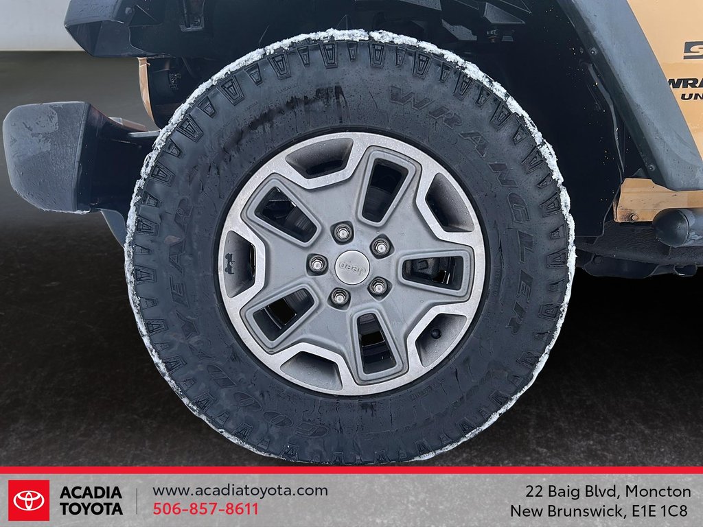 2014 Jeep Wrangler Unlimited Sport in Moncton, New Brunswick - 6 - w1024h768px