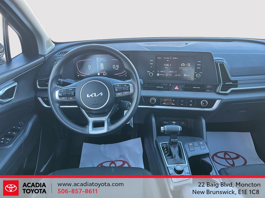 2024 Kia Sportage in Moncton, New Brunswick - 10 - w1024h768px