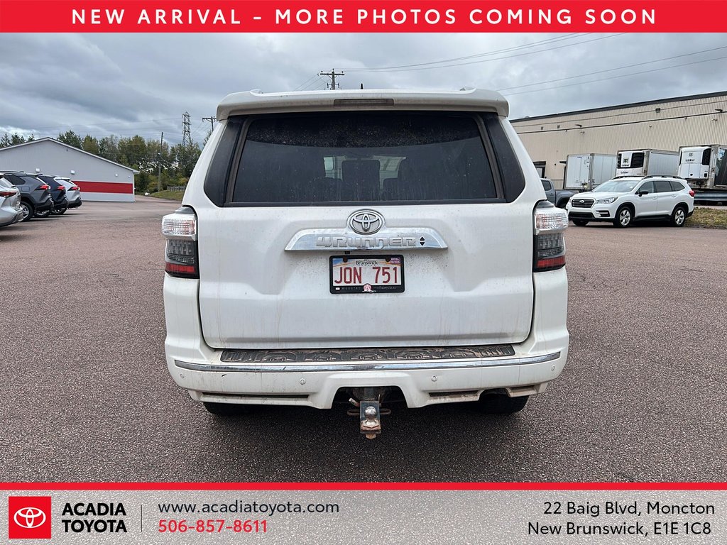 2017 Toyota 4Runner SR5 in Moncton, New Brunswick - 3 - w1024h768px