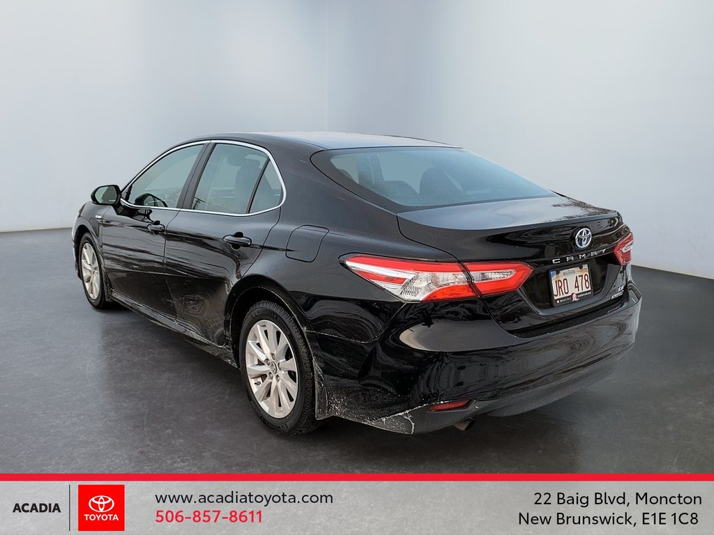 2018 Toyota Camry Hybrid LE in Moncton, New Brunswick - 4 - w1024h768px