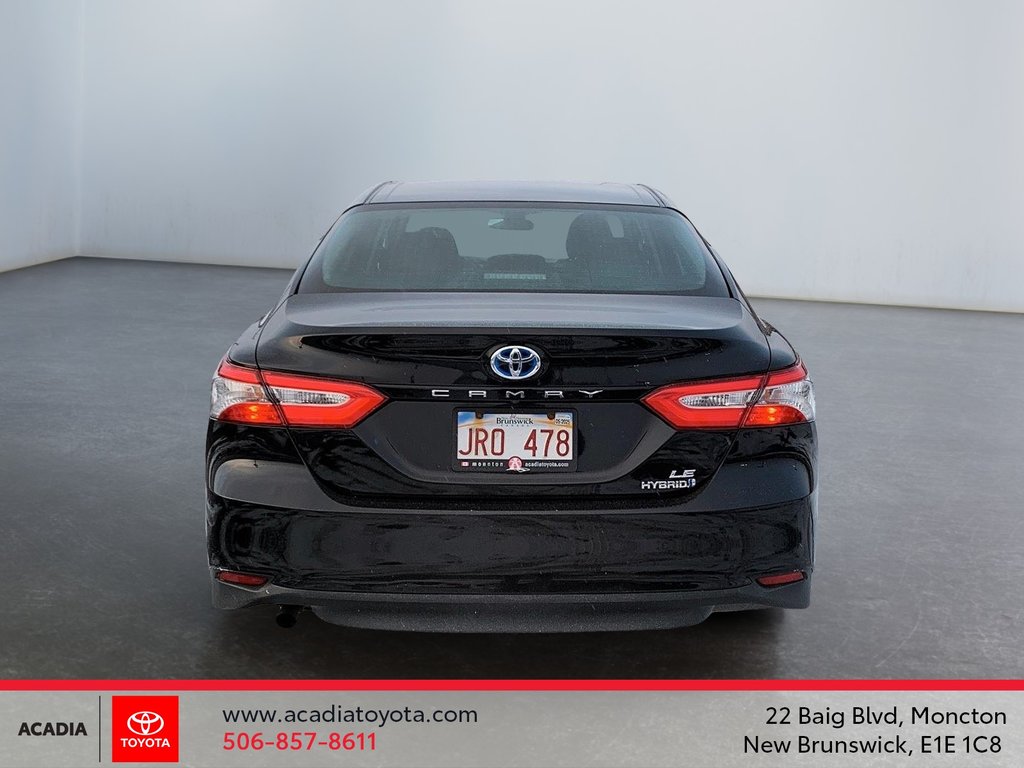 2018 Toyota Camry Hybrid LE in Moncton, New Brunswick - 3 - w1024h768px