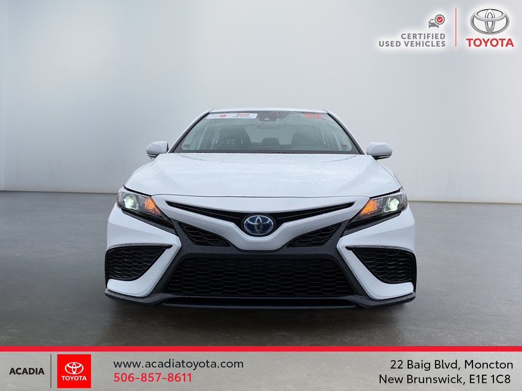 2022 Toyota Camry Hybrid SE in Moncton, New Brunswick - 2 - w1024h768px