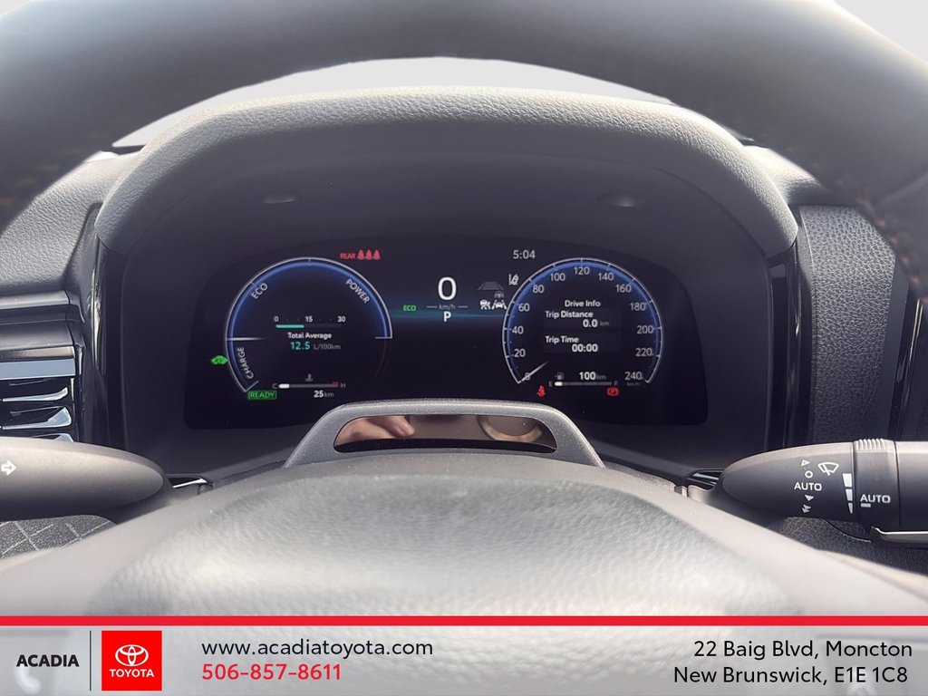 2025 Toyota Camry Hybrid XLE AWD in Moncton, New Brunswick - 15 - w1024h768px