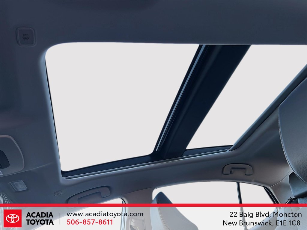 2025 Toyota Camry Hybrid XLE in Moncton, New Brunswick - 17 - w1024h768px