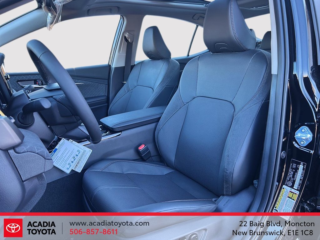 2025 Toyota Camry Hybrid XLE in Moncton, New Brunswick - 9 - w1024h768px