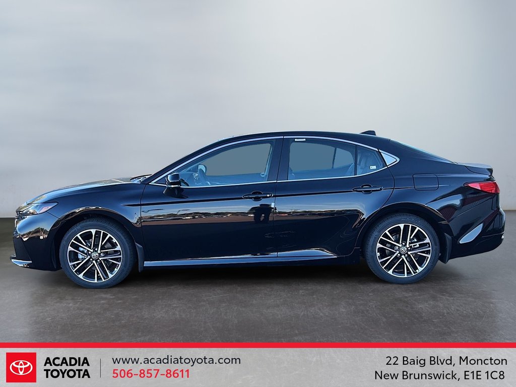 2025 Toyota Camry Hybrid XLE in Moncton, New Brunswick - 5 - w1024h768px