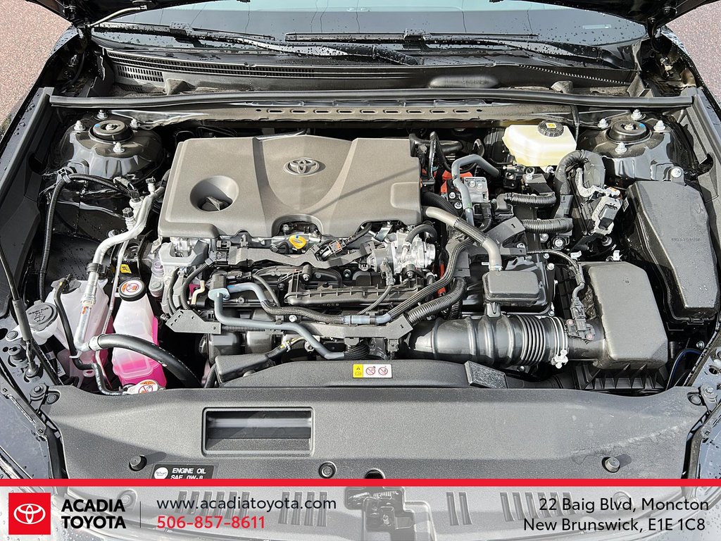 2025 Toyota Camry Hybrid SE in Moncton, New Brunswick - 8 - w1024h768px