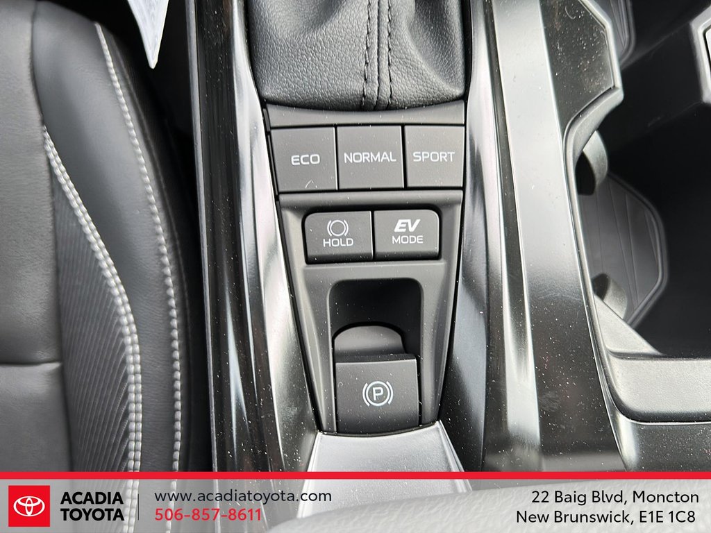 2025 Toyota Camry Hybrid SE in Moncton, New Brunswick - 16 - w1024h768px