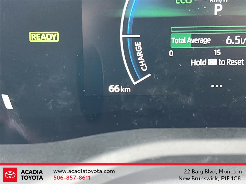 2025 Toyota Camry Hybrid SE in Moncton, New Brunswick - 13 - w1024h768px