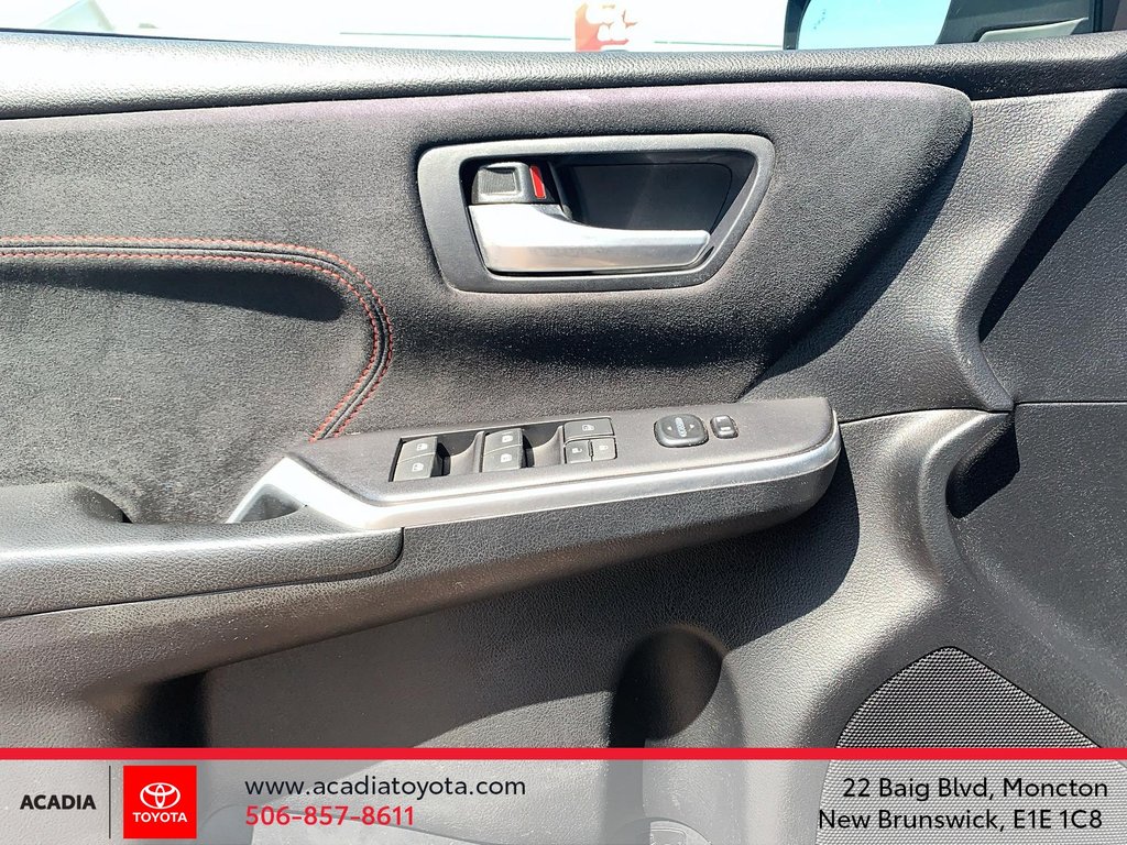 2015 Toyota Camry XSE in Moncton, New Brunswick - 11 - w1024h768px