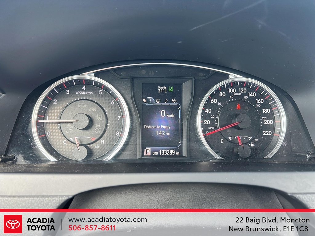 2017 Toyota Camry XSE in Moncton, New Brunswick - 14 - w1024h768px