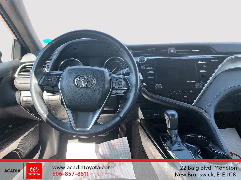 2018 Toyota Camry SE in Moncton, New Brunswick - 10 - w1024h768px