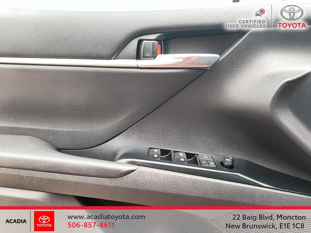 2019 Toyota Camry SE in Moncton, New Brunswick - 11 - w1024h768px