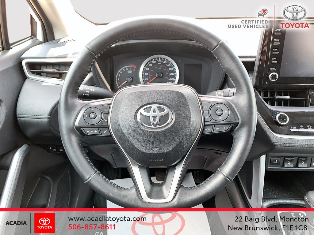 2022 Toyota COROLLA CROSS LE in Moncton, New Brunswick - 12 - w1024h768px