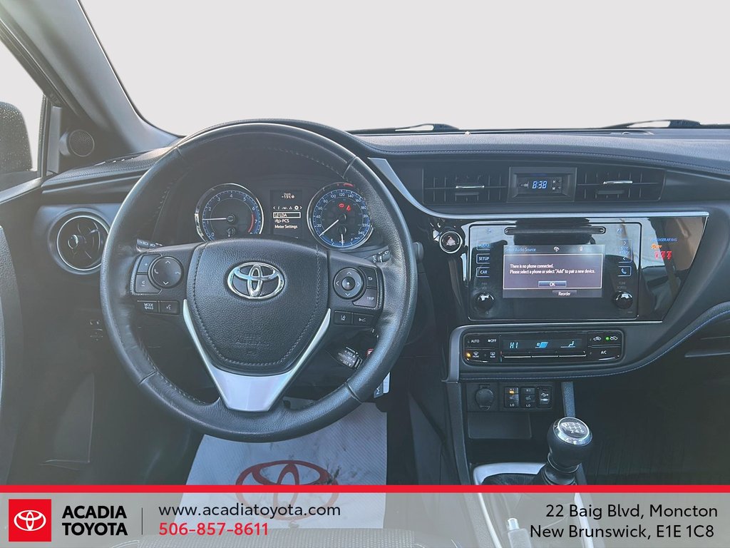 2019 Toyota Corolla SE 6M in Moncton, New Brunswick - 10 - w1024h768px