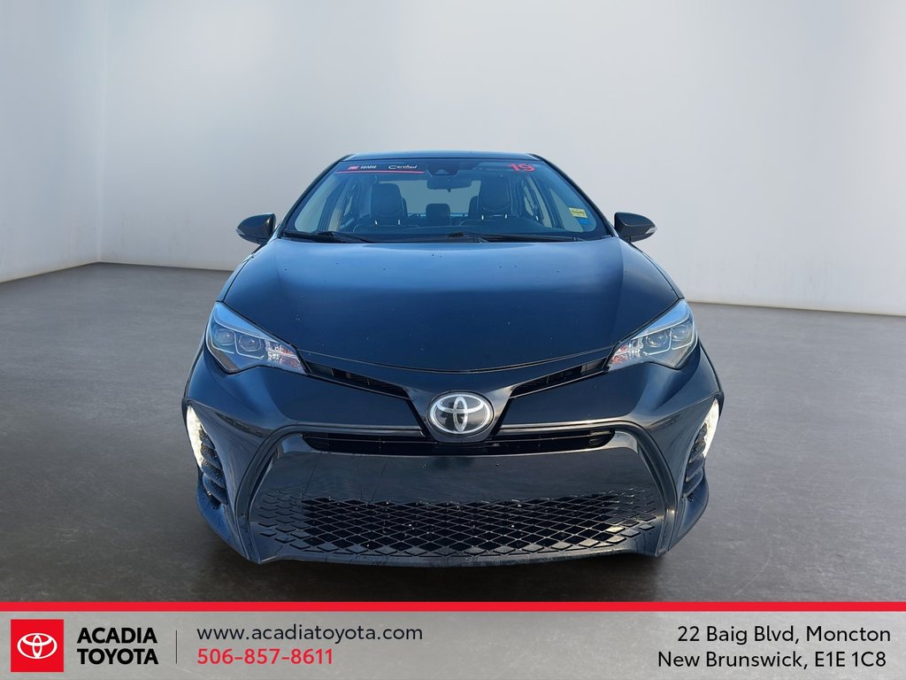 2019 Toyota Corolla SE 6M in Moncton, New Brunswick - 2 - w1024h768px