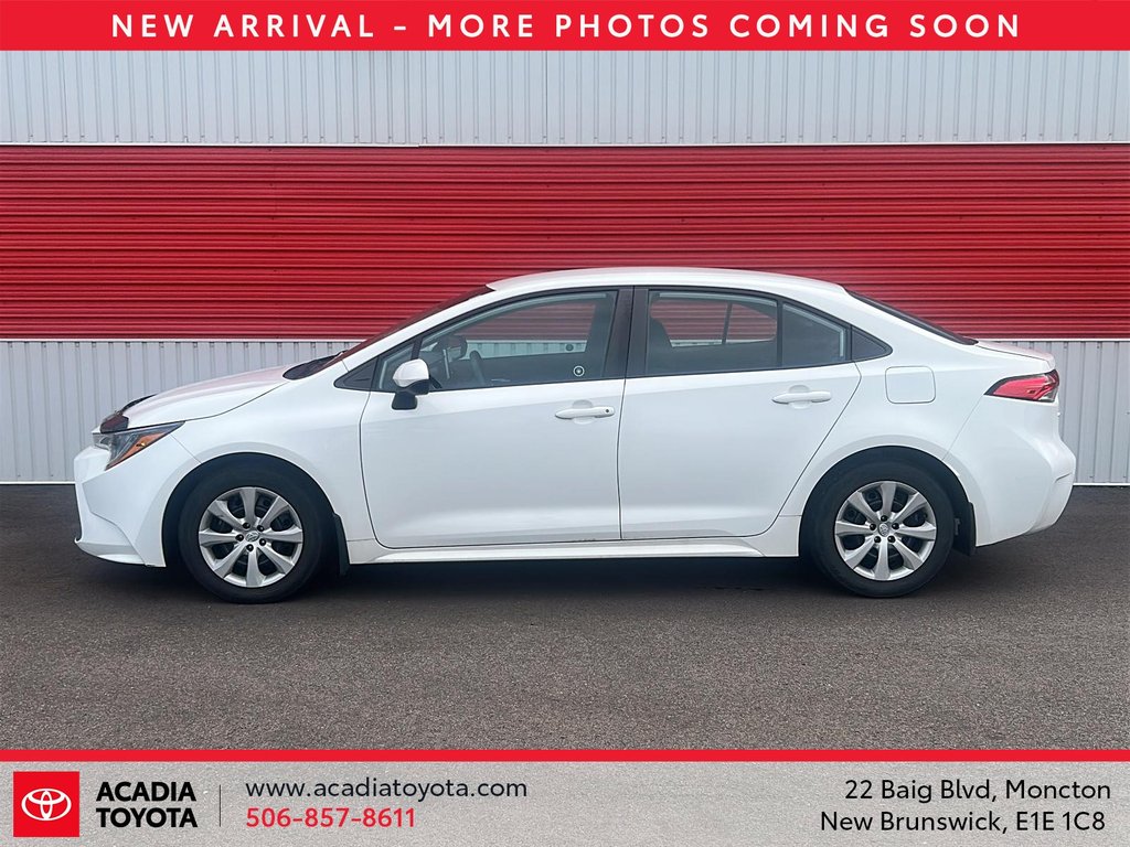 2020 Toyota Corolla LE in Moncton, New Brunswick - 5 - w1024h768px