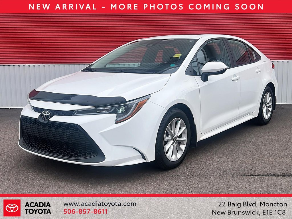 2020 Toyota Corolla LE in Moncton, New Brunswick - 1 - w1024h768px