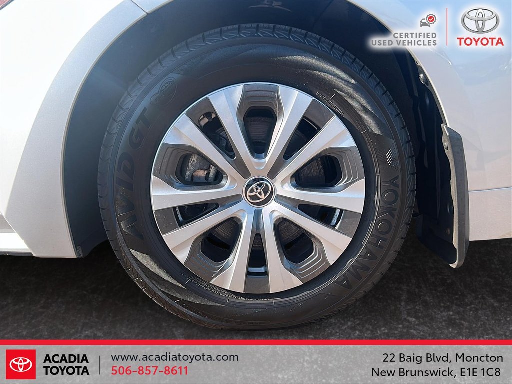 2024 Toyota Corolla Hybrid LE in Moncton, New Brunswick - 7 - w1024h768px