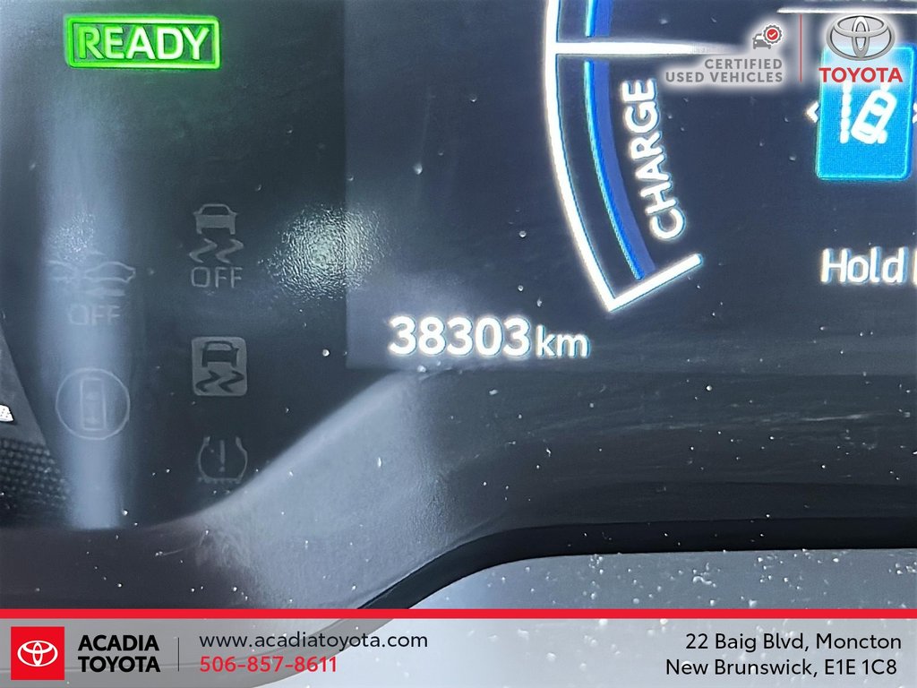 2024 Toyota Corolla Hybrid LE in Moncton, New Brunswick - 14 - w1024h768px