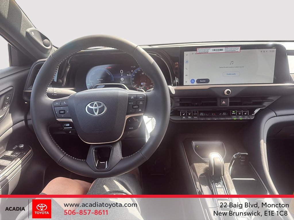 2025 Toyota Crown Signia Limited in Moncton, New Brunswick - 14 - w1024h768px