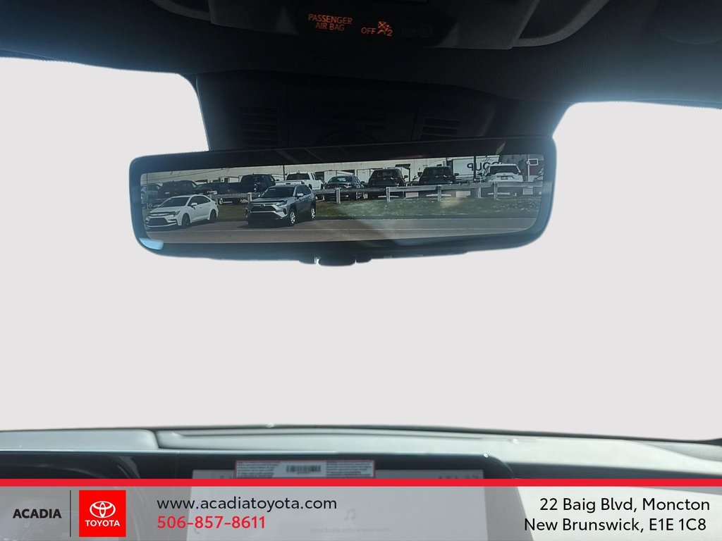 2025 Toyota Crown Signia Limited in Moncton, New Brunswick - 19 - w1024h768px
