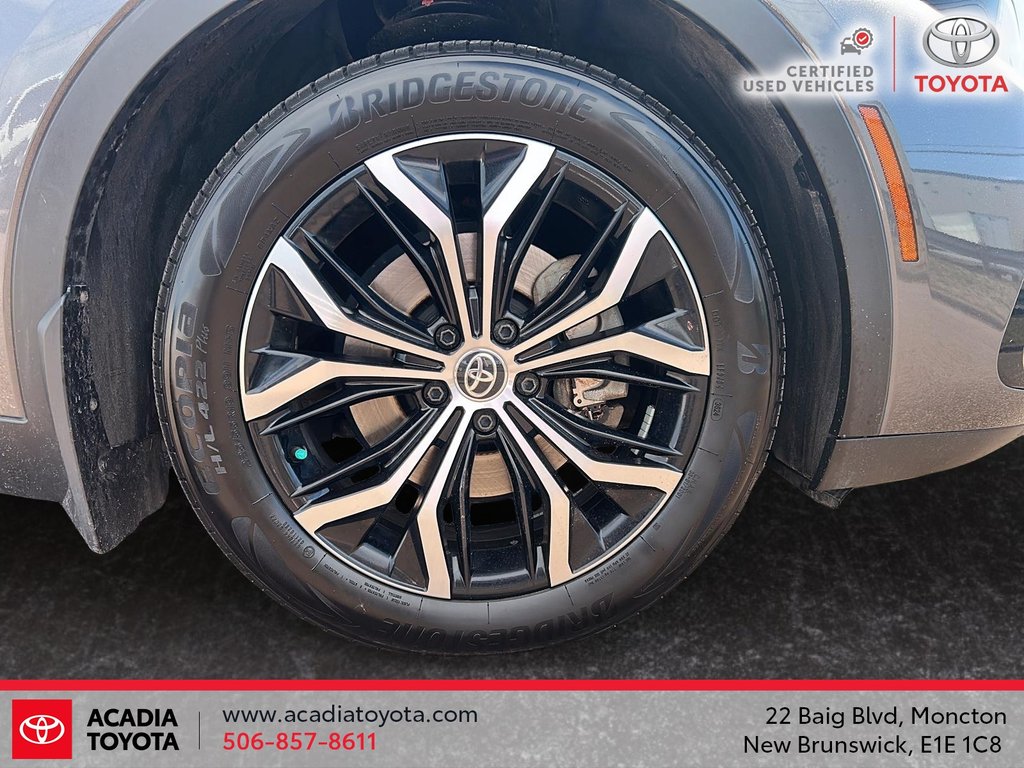 Toyota Crown XLE 2023 à Moncton, Nouveau-Brunswick - 7 - w1024h768px