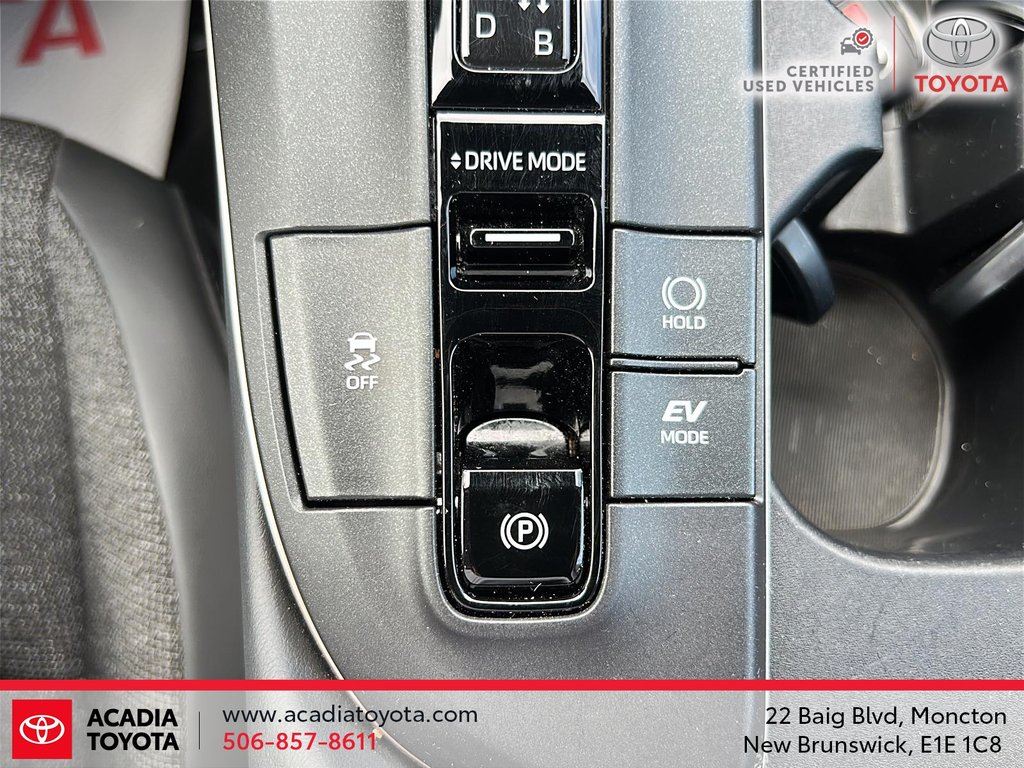 Toyota Crown XLE 2023 à Moncton, Nouveau-Brunswick - 16 - w1024h768px