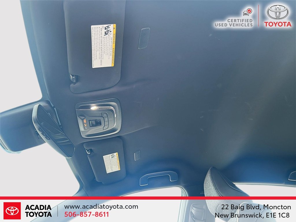 Toyota Crown XLE 2023 à Moncton, Nouveau-Brunswick - 17 - w1024h768px