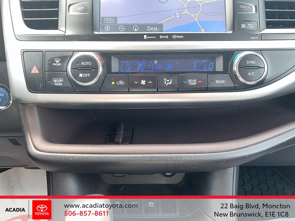 2017 Toyota Highlander hybrid XLE in Moncton, New Brunswick - 16 - w1024h768px
