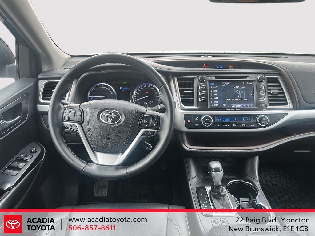 2019 Toyota Highlander Hybrid XLE in Moncton, New Brunswick - 14 - w1024h768px