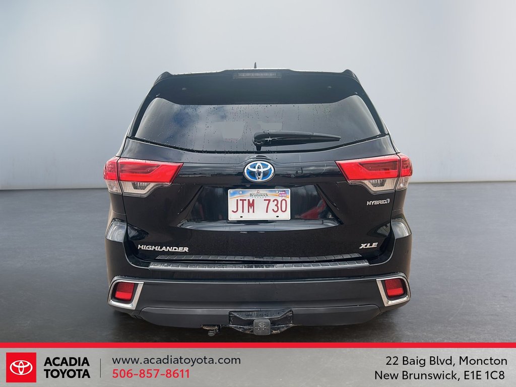 2019 Toyota Highlander Hybrid XLE in Moncton, New Brunswick - 3 - w1024h768px