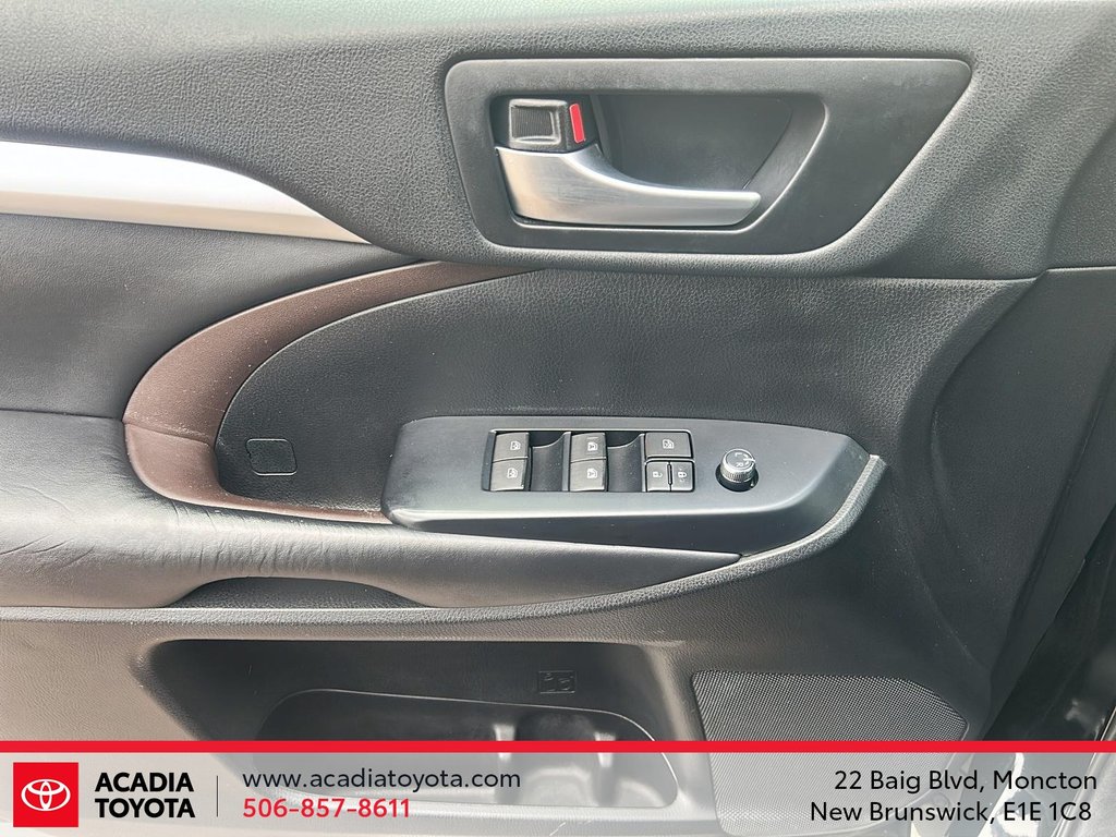 2019 Toyota Highlander Hybrid XLE in Moncton, New Brunswick - 11 - w1024h768px