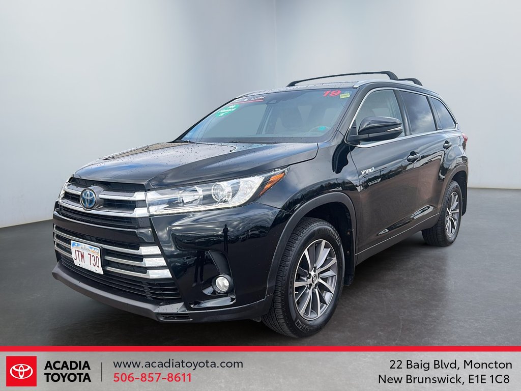 2019 Toyota Highlander Hybrid XLE in Moncton, New Brunswick - 1 - w1024h768px