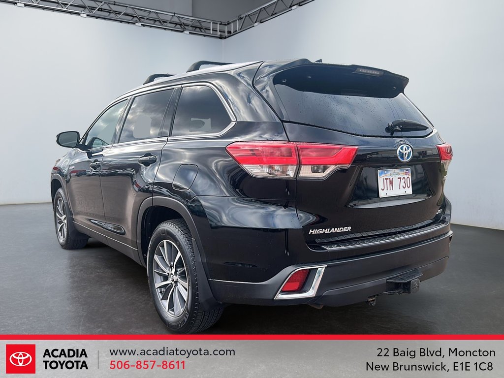 2019 Toyota Highlander Hybrid XLE in Moncton, New Brunswick - 4 - w1024h768px
