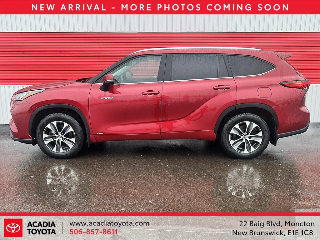 2021 Toyota Highlander Hybrid XLE in Moncton, New Brunswick - 5 - w1024h768px