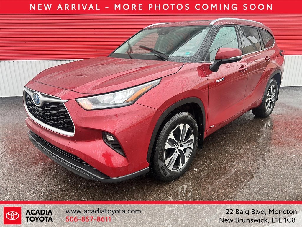 2021 Toyota Highlander Hybrid XLE in Moncton, New Brunswick - 1 - w1024h768px