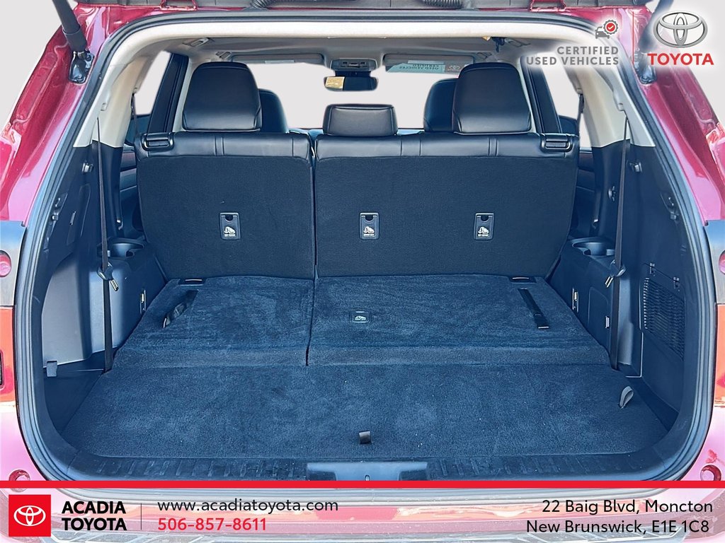 2024 Toyota Highlander Hybrid XLE in Moncton, New Brunswick - 6 - w1024h768px