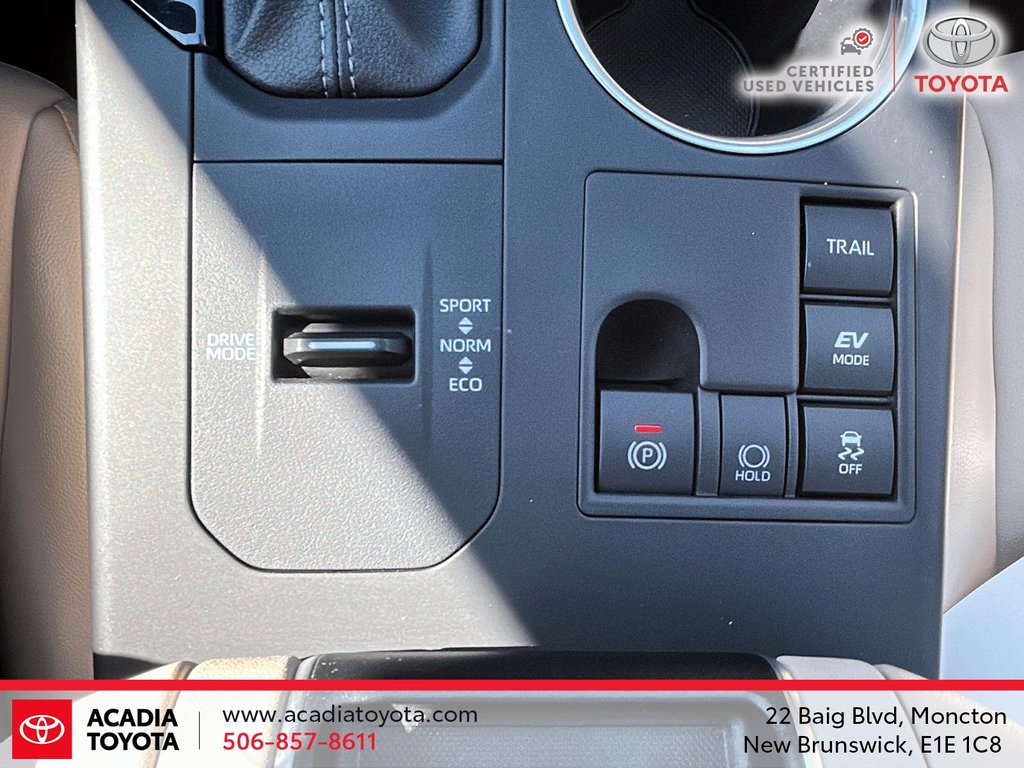 2024 Toyota Highlander Hybrid XLE in Moncton, New Brunswick - 16 - w1024h768px