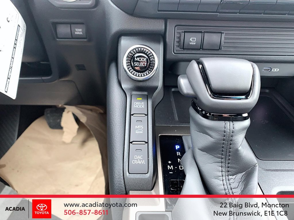 2025 Toyota Land Cruiser Land Cruiser Premium in Moncton, New Brunswick - 16 - w1024h768px