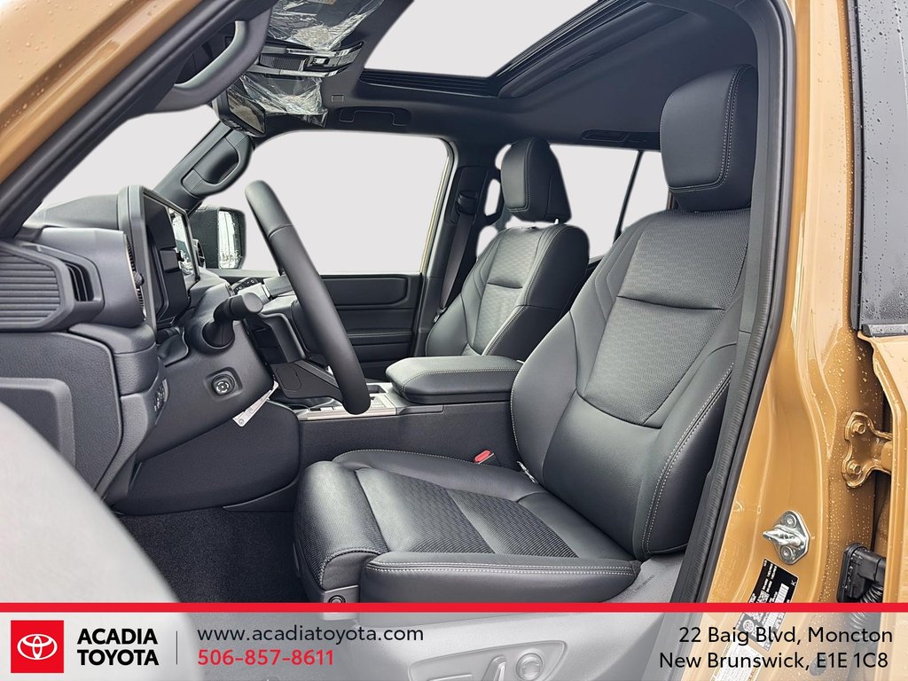 Toyota Land Cruiser Land Cruiser Premium 2026 à Moncton, Nouveau-Brunswick - 9 - w1024h768px