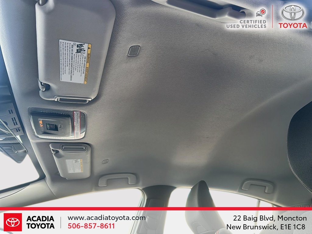 2023 Toyota Prius Plug-in Hybrid SE in Moncton, New Brunswick - 17 - w1024h768px